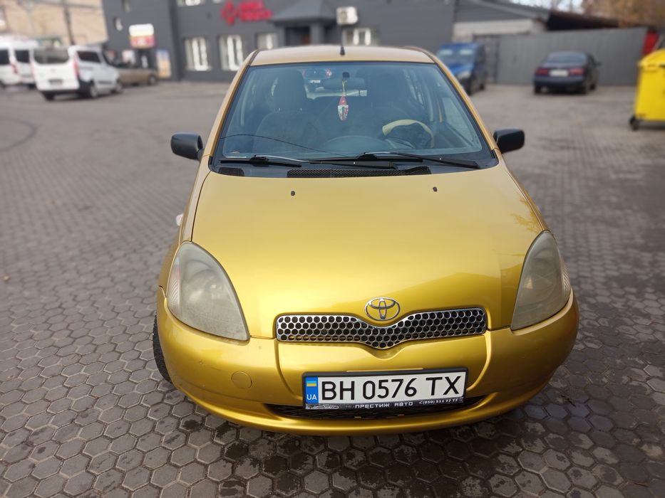 Продам Тойоту ярис 1.3 АВТОМАТ