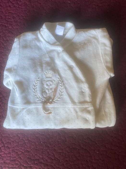 Roupinha de bebé RC
