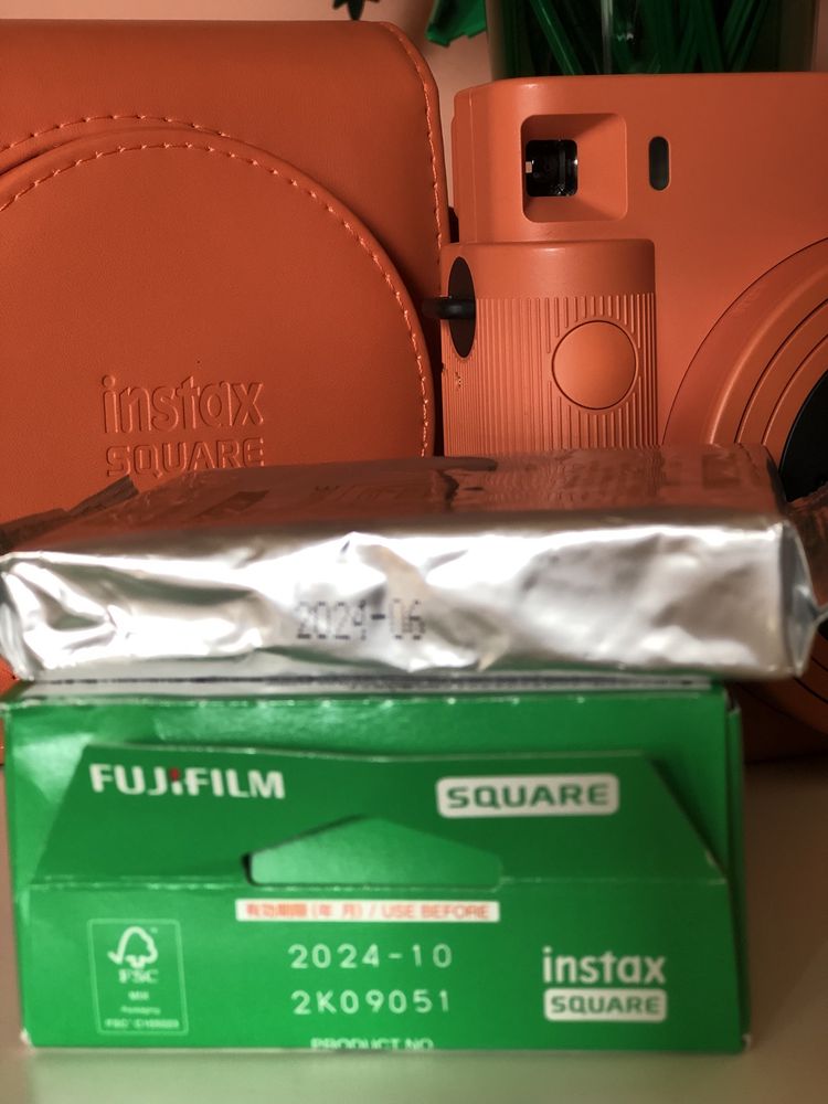 Fujitsu Instax Square SQ1 Terakota pomarańczowa + etui + wkłady