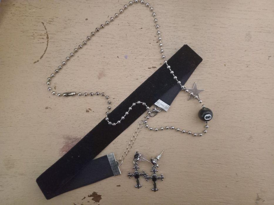 прикраси готичні