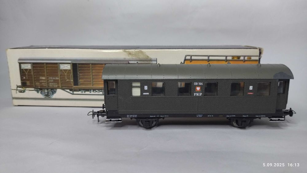 Model wagonu osobowego Bi, 2 osiowy, skala H0 (1:87)