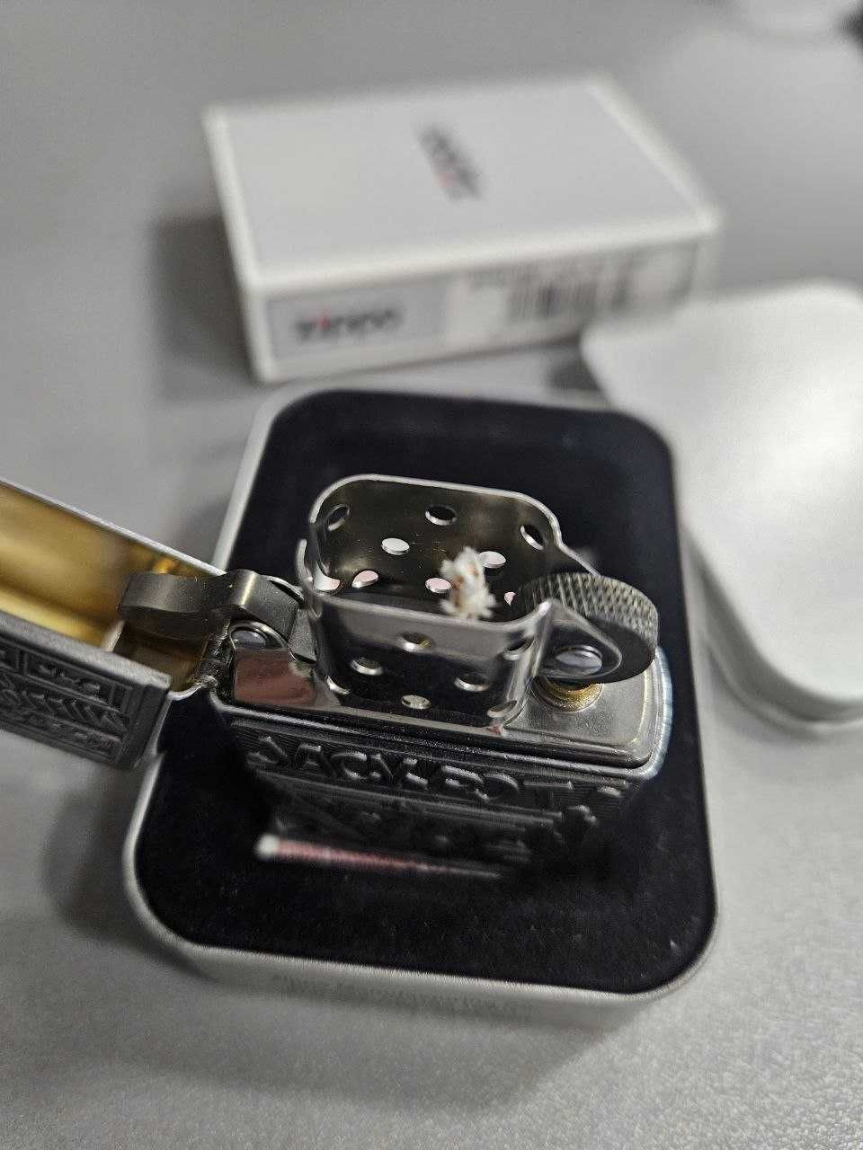 Коллекционная зажигалка Zippo серия  "Азартные игры"