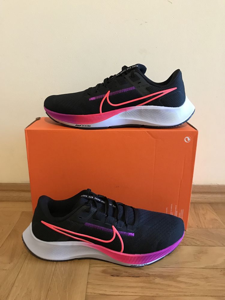 Sprzedam Nowe Buty Nike Air Zoom Pegasus 38 r. 42 oryginalne