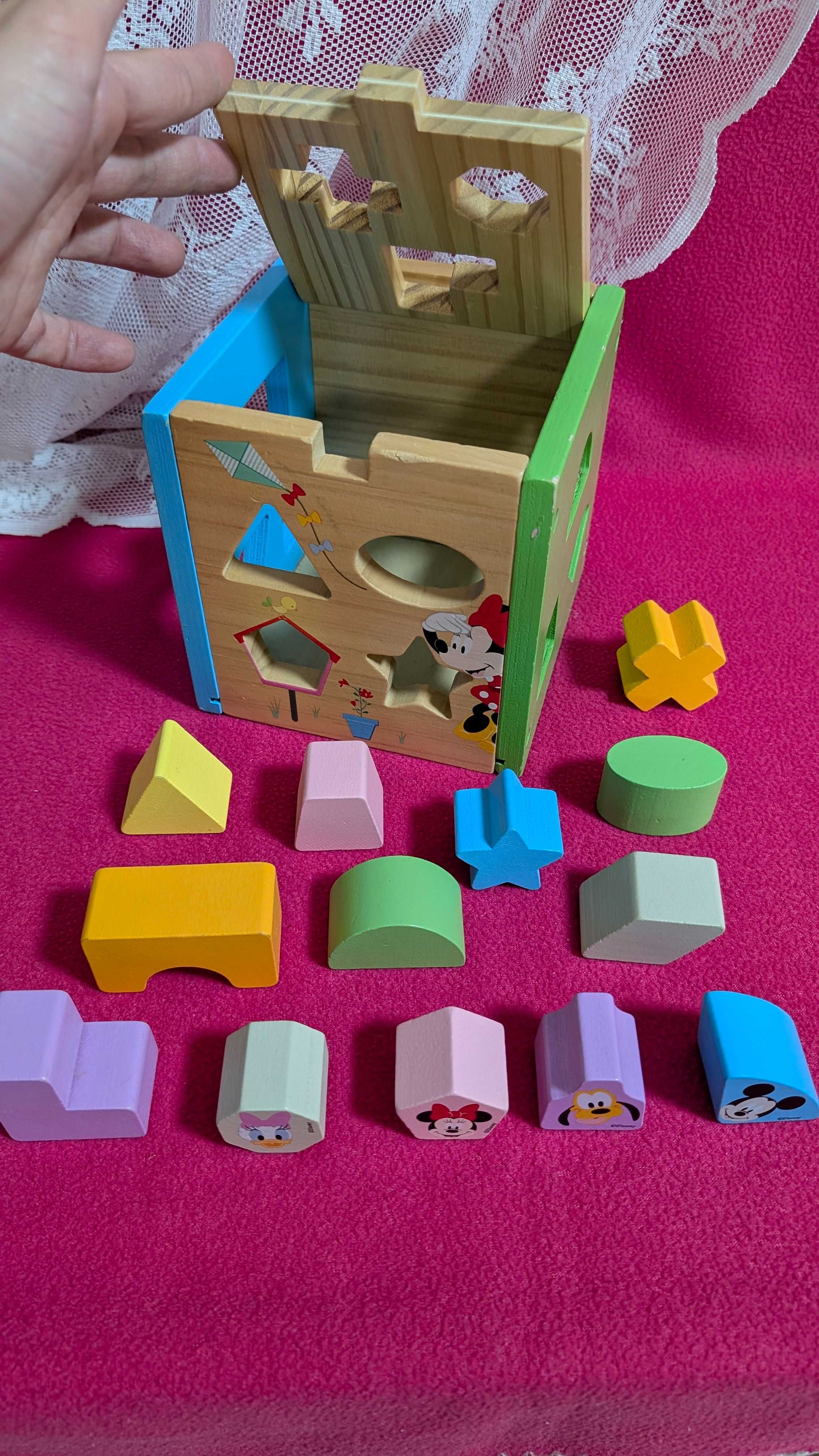 Pack com 7 Brinquedos de Bebé