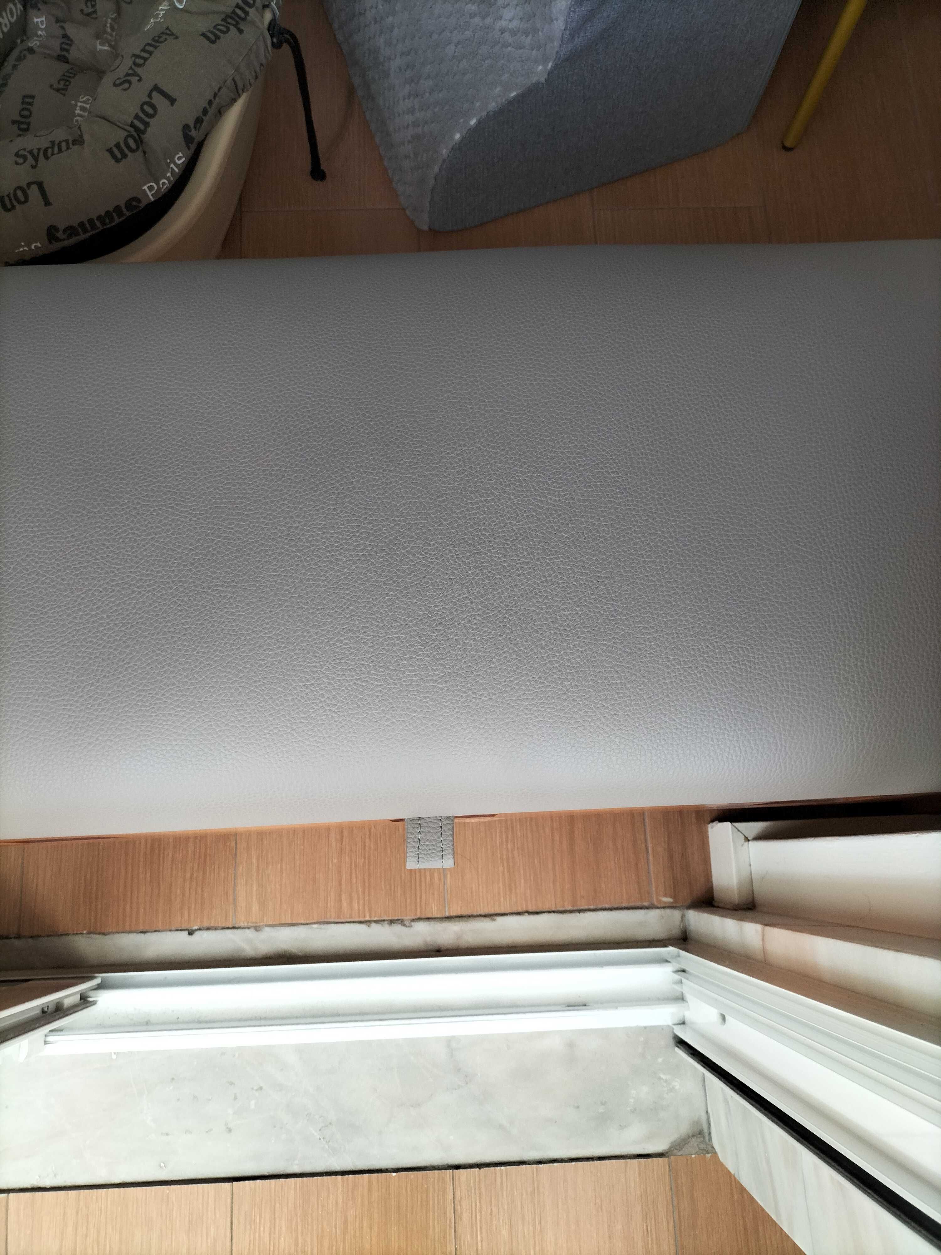 Banqueta/banco com arrumação