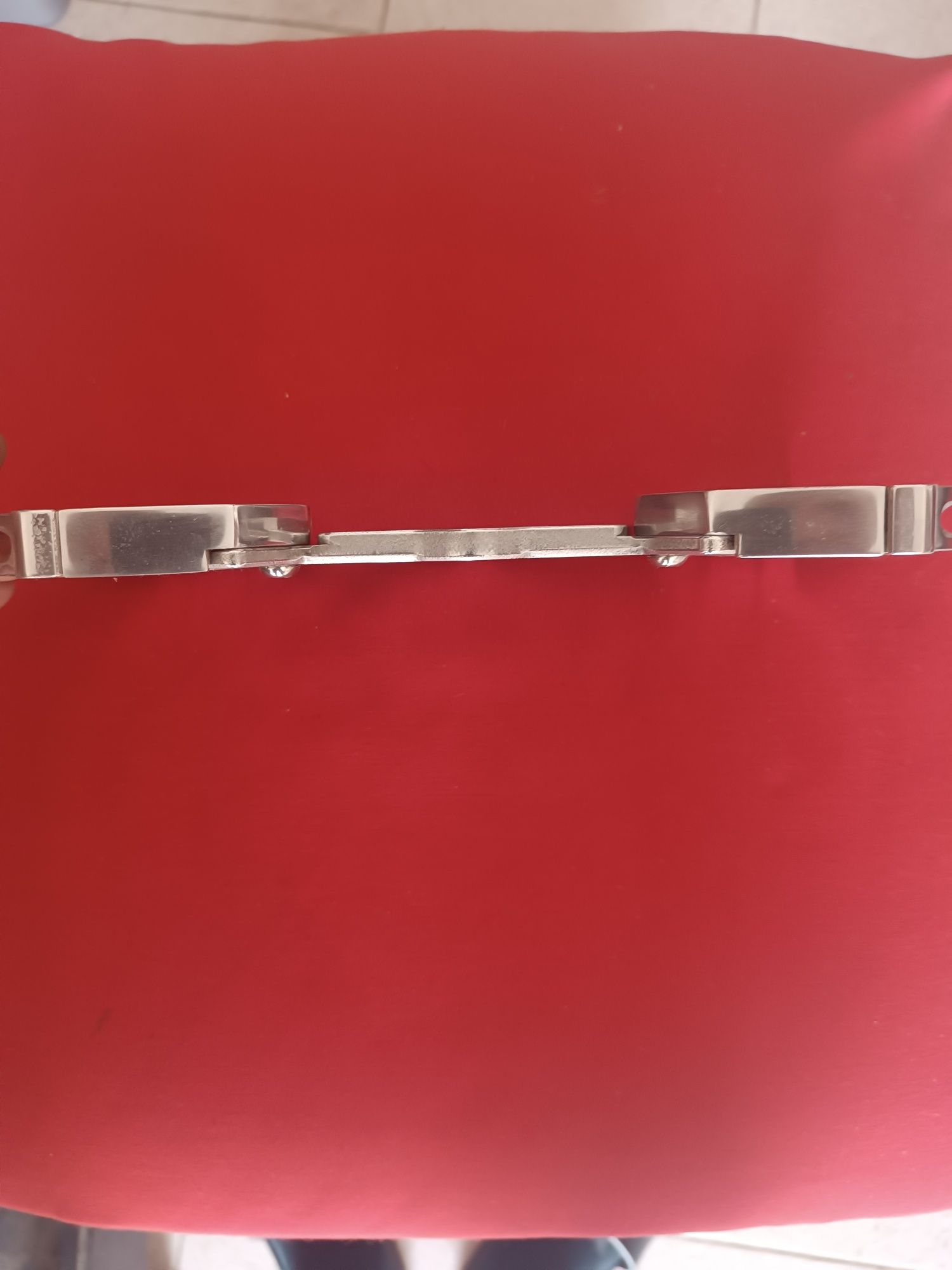 Fork brace para narrow front end