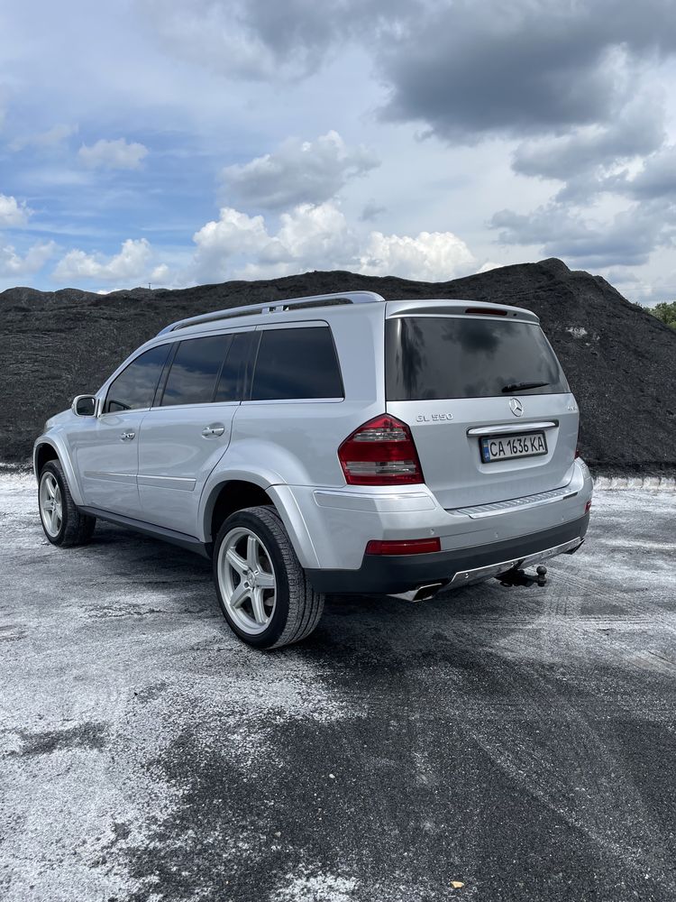 Хороший Mercedes Benz GL-Class 550 Premium Restyling 4-Matic AMG Long