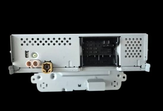 Екран мультимедіа, Radio CD, Bluetooth, AUX VW T6 1K8035150D