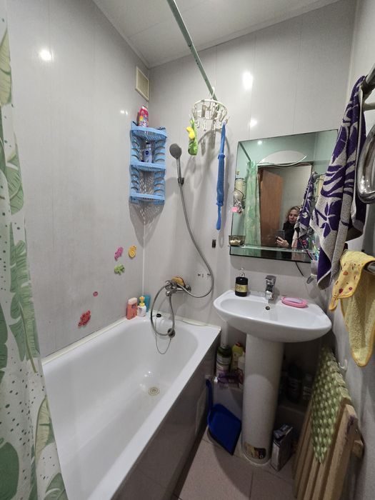 Сдам 1 комнатную Ньютона 115А