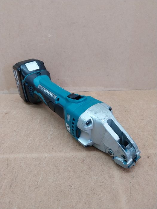 Makita DJS161 Akumulatorowe Nożyce do Blachy 18V 5.0Ah 2021.3 Japan