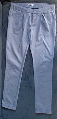 Spodnie cygaretki Pastelowy błękit