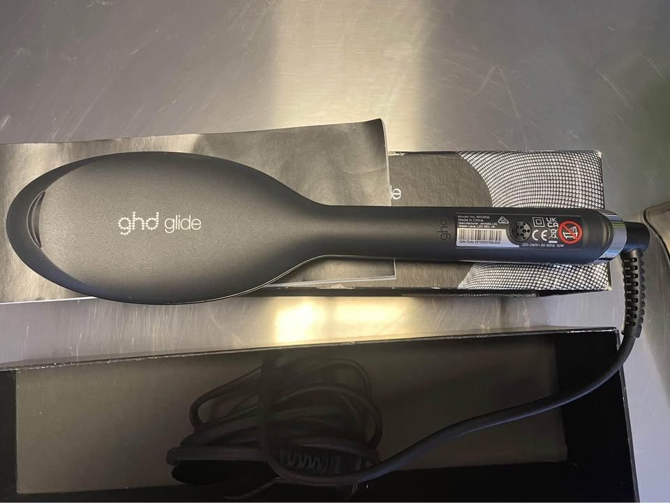 Escova de Cabelo Elétrica GHD - NOVA