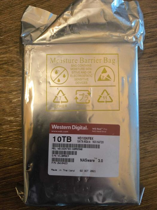 Жорсткий диск Western Digital Red 10TB (WD102KFBX)