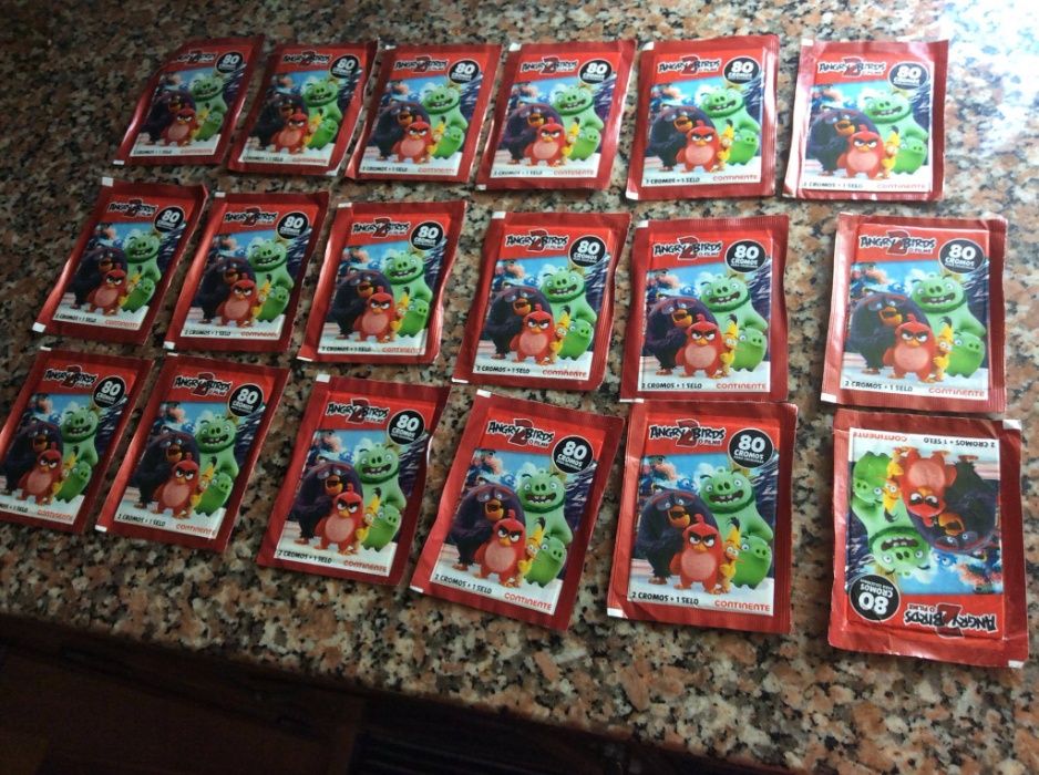 18 carteiras de cromos - ANGRY 2 BIRDS