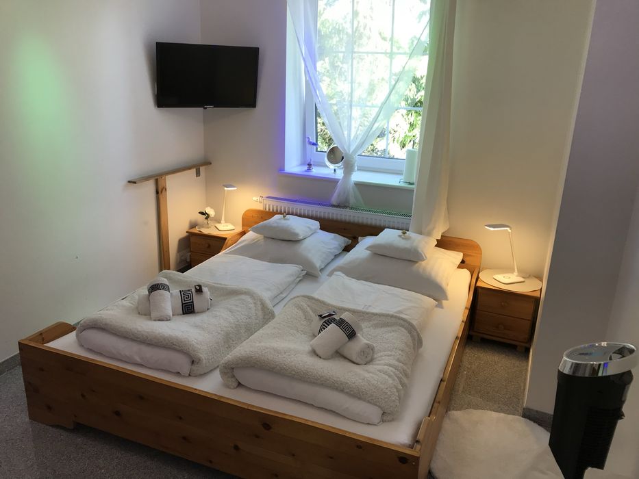 NOCLEGI !!! - OKAZJA !!! Pokoje  pracownicze !!! w Ustroniu Morskim