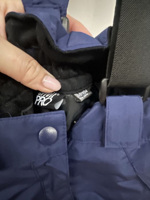 Spodnie narciarskie 98/104 granatowe