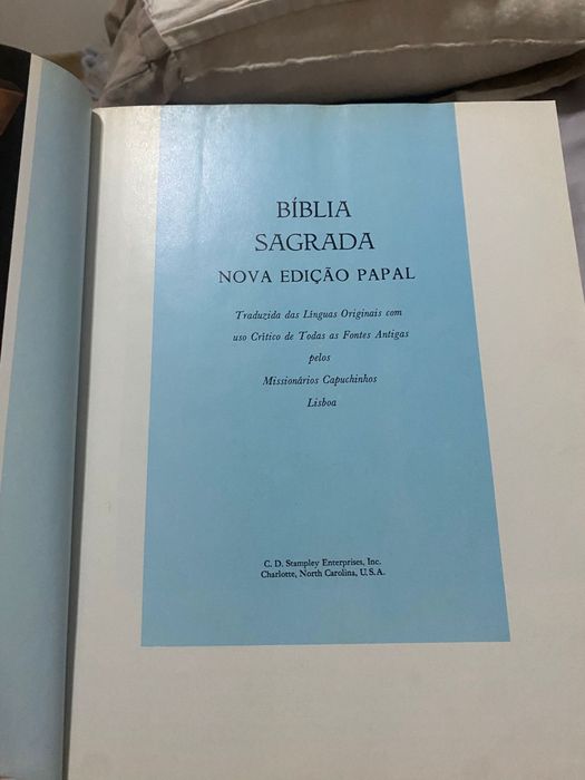 Bíblia sagrada antiga