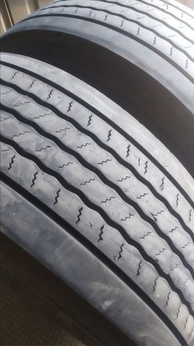 Пара рульових шин 385/65/22.5 Uniroyal FH 40(Continental)