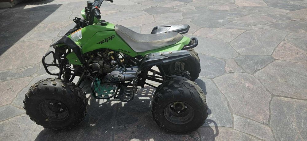 Quad Zipp ATA125G