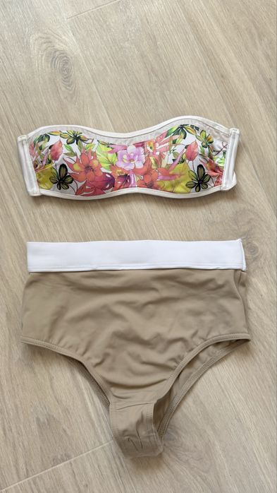 Купальник Victorias Secret бандо розмір S-M