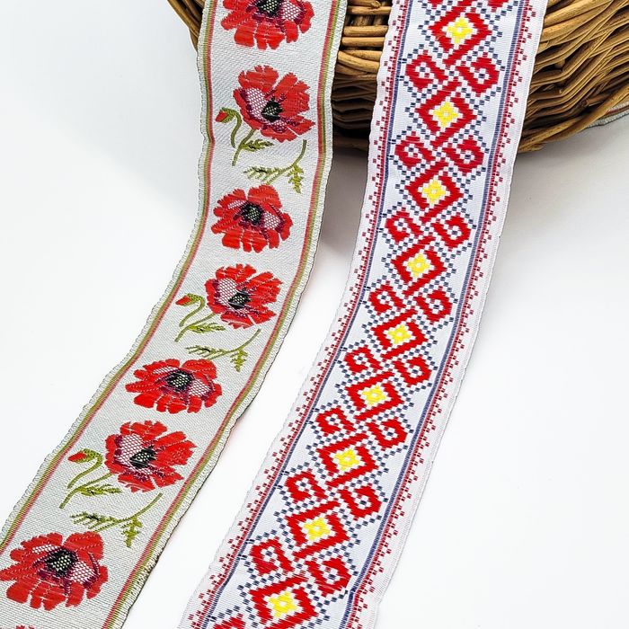 Тесьма жаккардовая