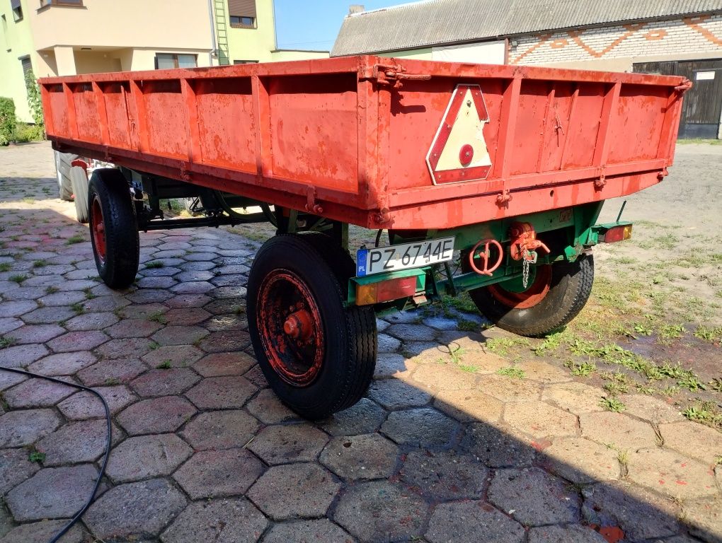 Przyczepy Autosan d47, d46, do słomy