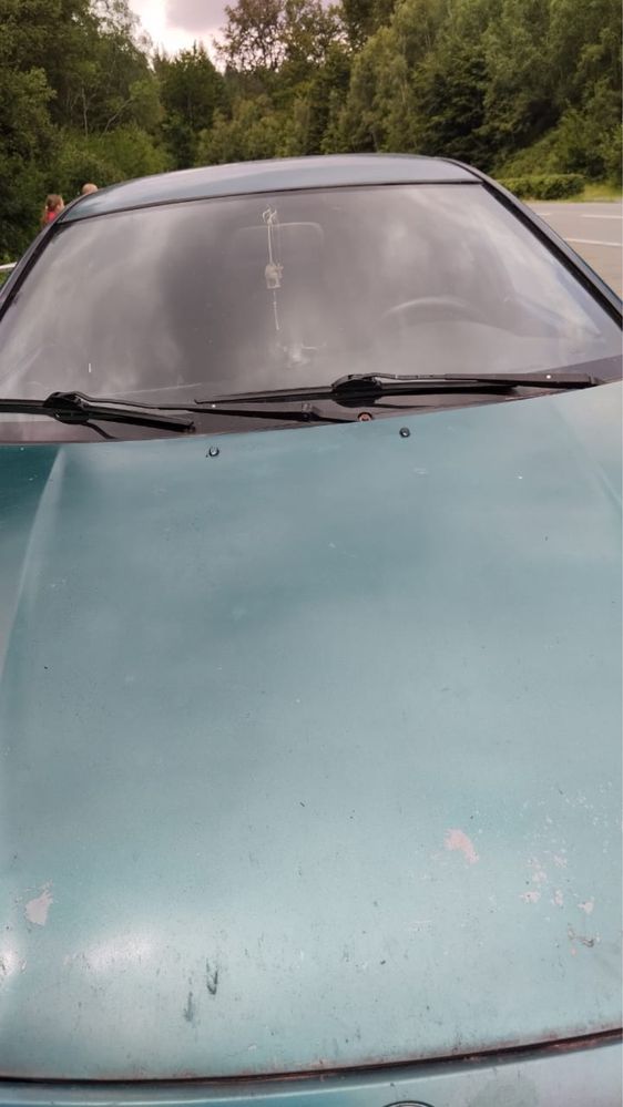 Mazda 323 F 1,5л 1998