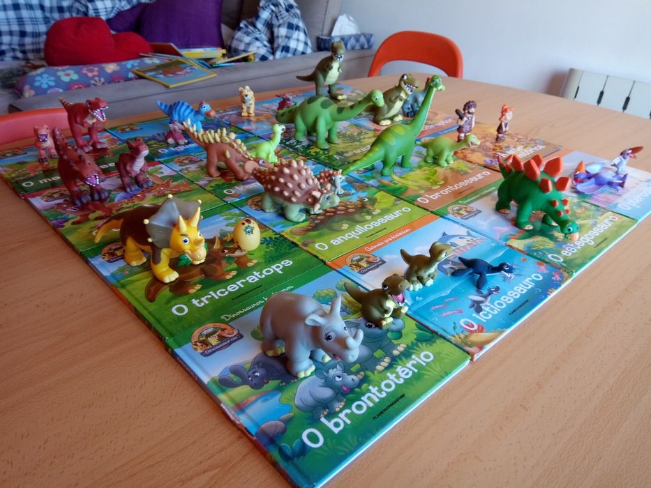 Dinossauros planeta de Agostini