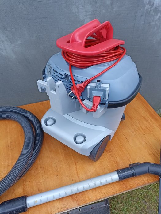 Пилосос: TMB DRYVER 15RHN 800W BCM