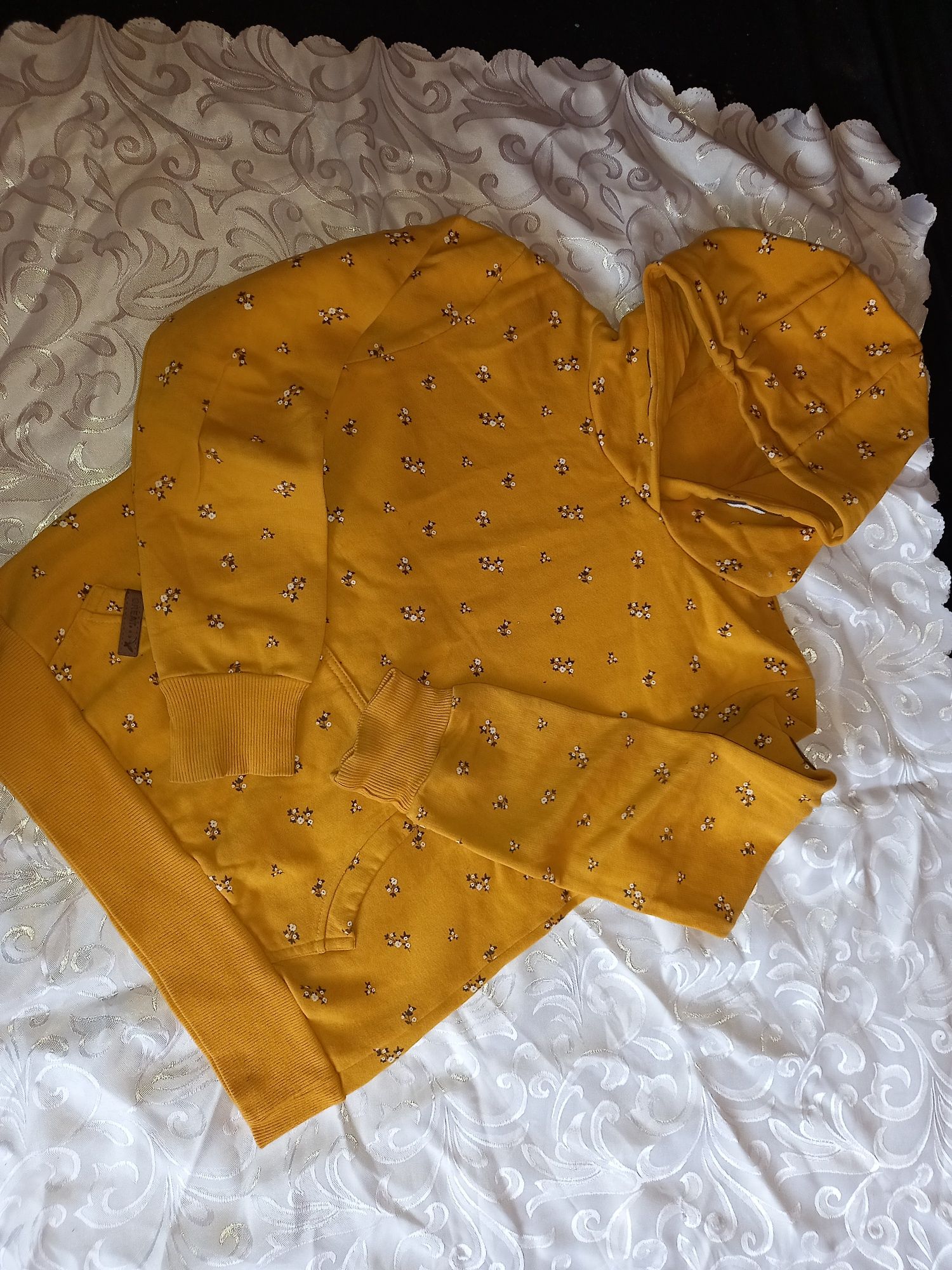Zearaw paka Bluzy, spodnie, bluzki 17 sztuk