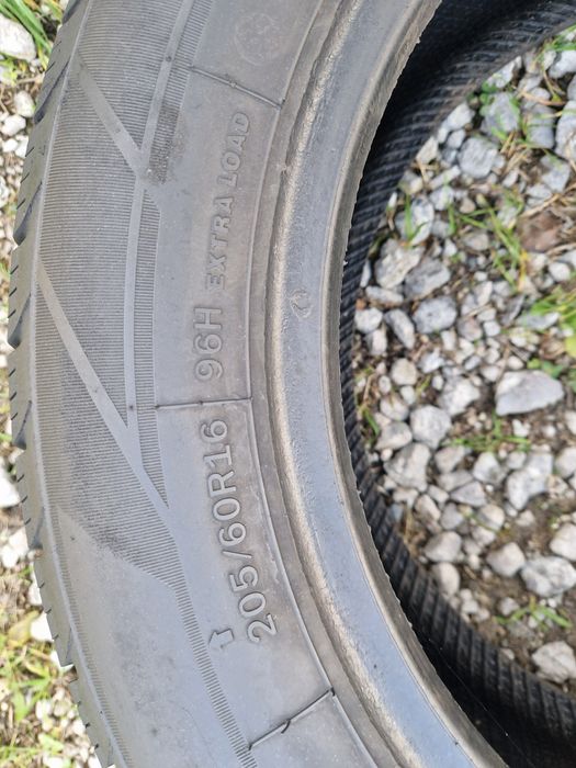 Opony wielosezonowe PowerTrac All Season 205/60r16 (96H) XL