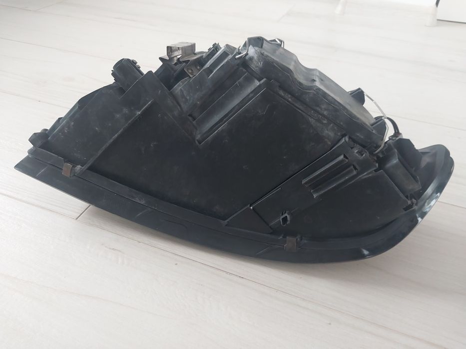 Lampa przód Volvo S40 II oryginalna