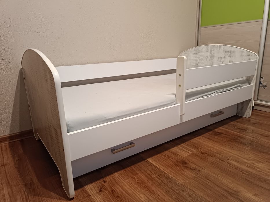 Łóżko dziecięce 160x80 z szufladą