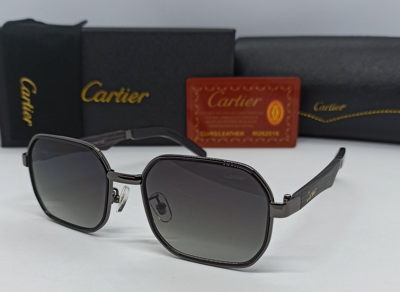 Cartier очки мужские темно серый градиент в металлической оправе 864