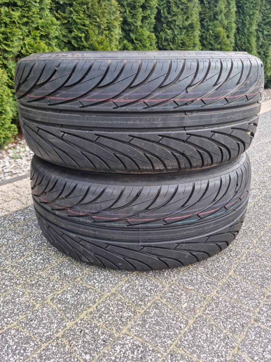 Opony 235/ 35 R20