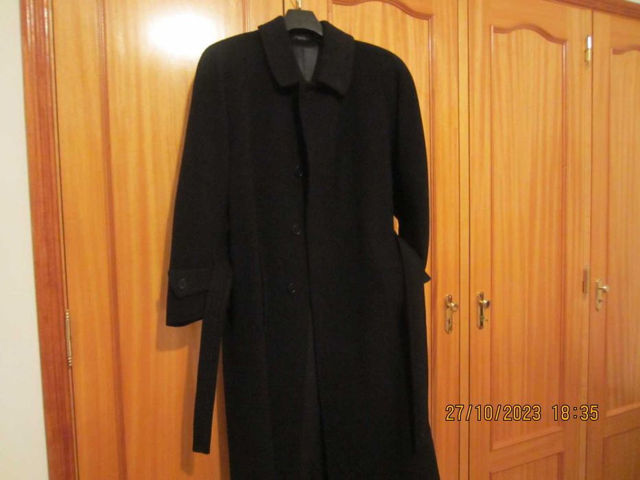 Vendo sobretudo de homem como novo