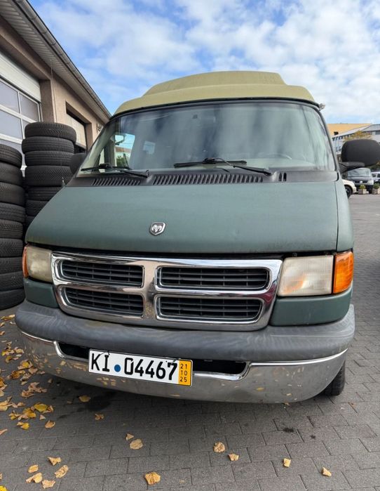 DODGE 5.2 V8 Ram 1500 Van Conversion Kamper LPG świeżo sprowadzony