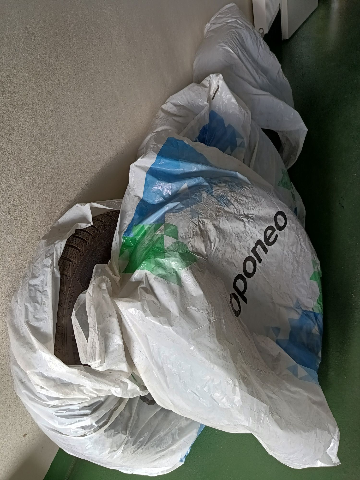 Opony zimowe Barum Polaris 5 215/65 R17 jak nowe OKAZJA
