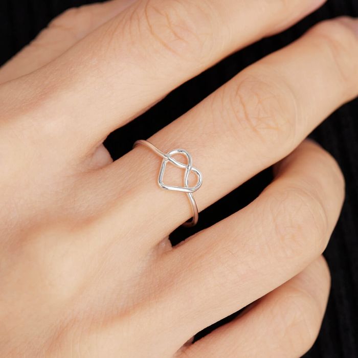 srebrny pierścionek staviori