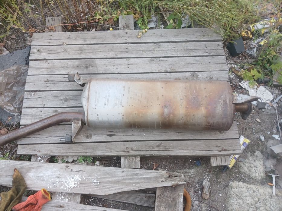 Глушник тойота Rav4