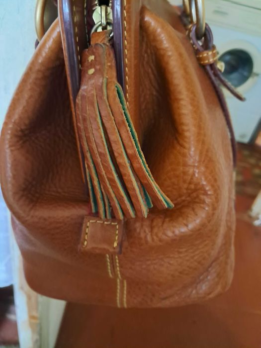 Сумка-саквояж фирмы Dooney&Bourke кожа