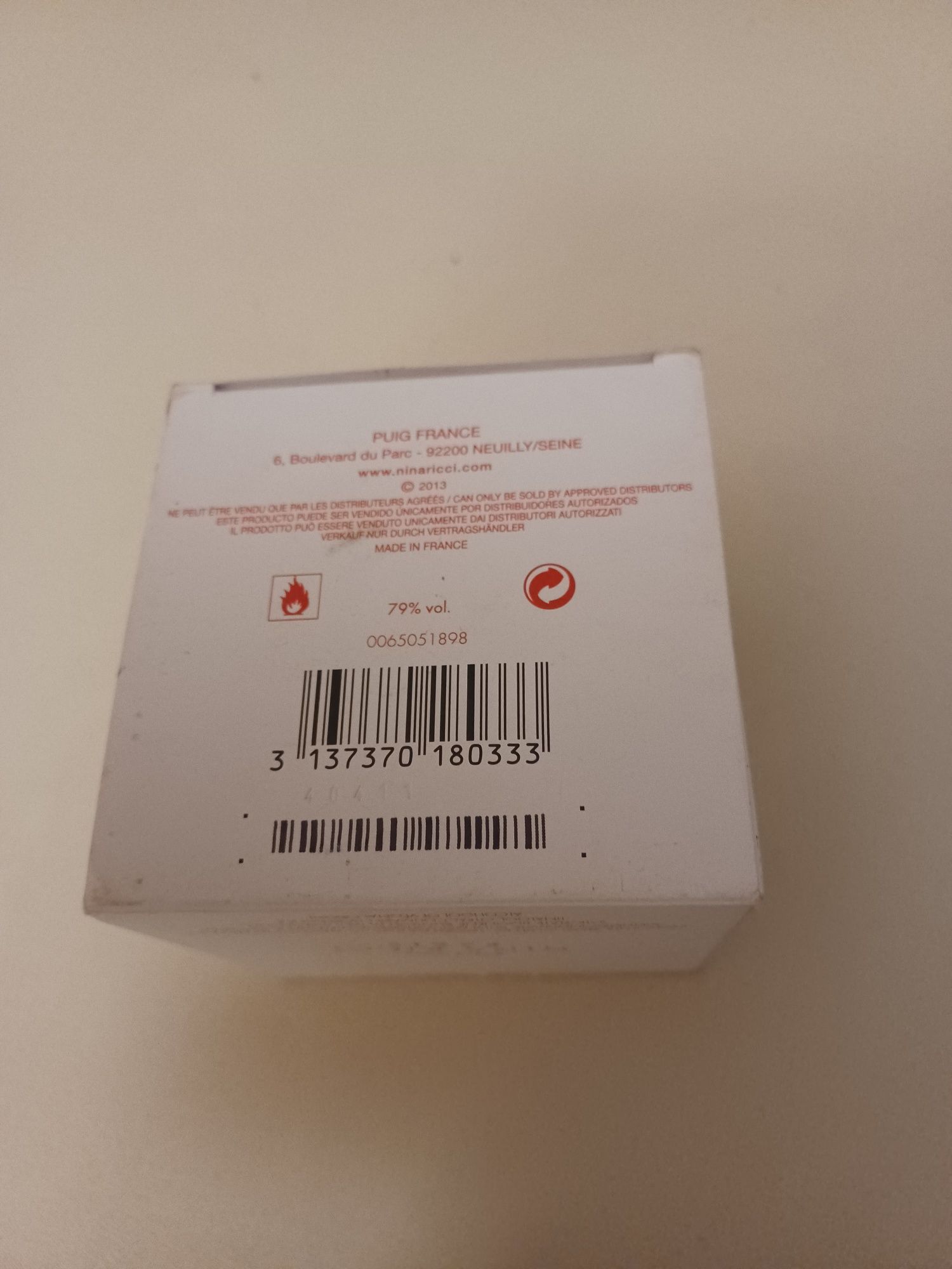 Nina Ricci 50ml-perfum Paris