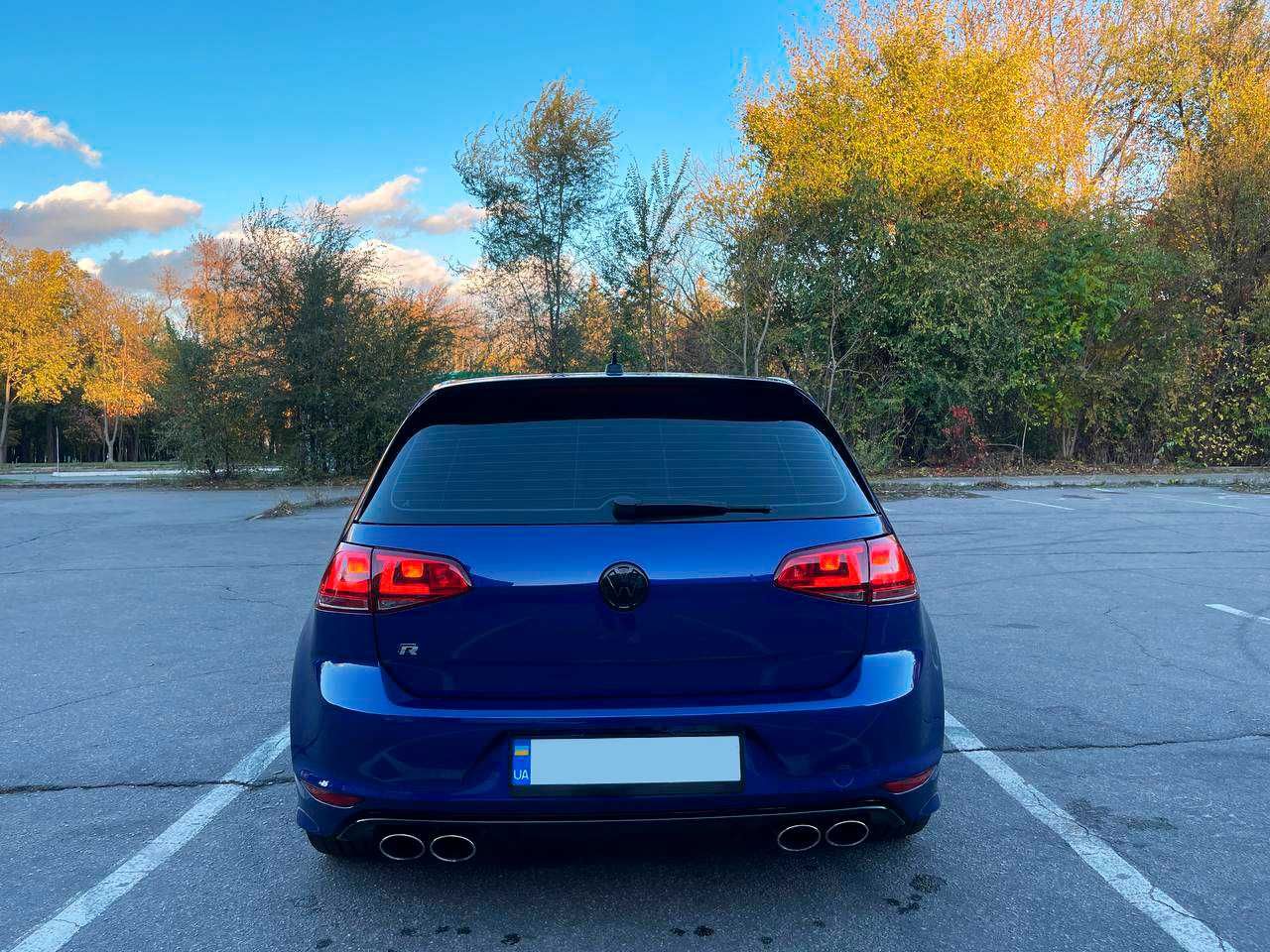 Продам Volkswagen Golf 7R полный привод 300 л.с.