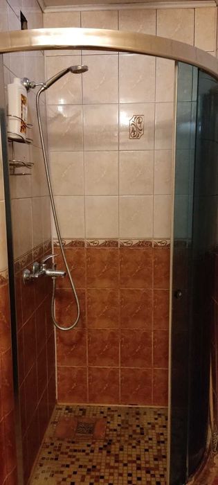 Продам кімнату в комунальній квартирі