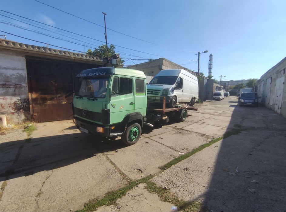 Mercedes 1317 эвакуатор