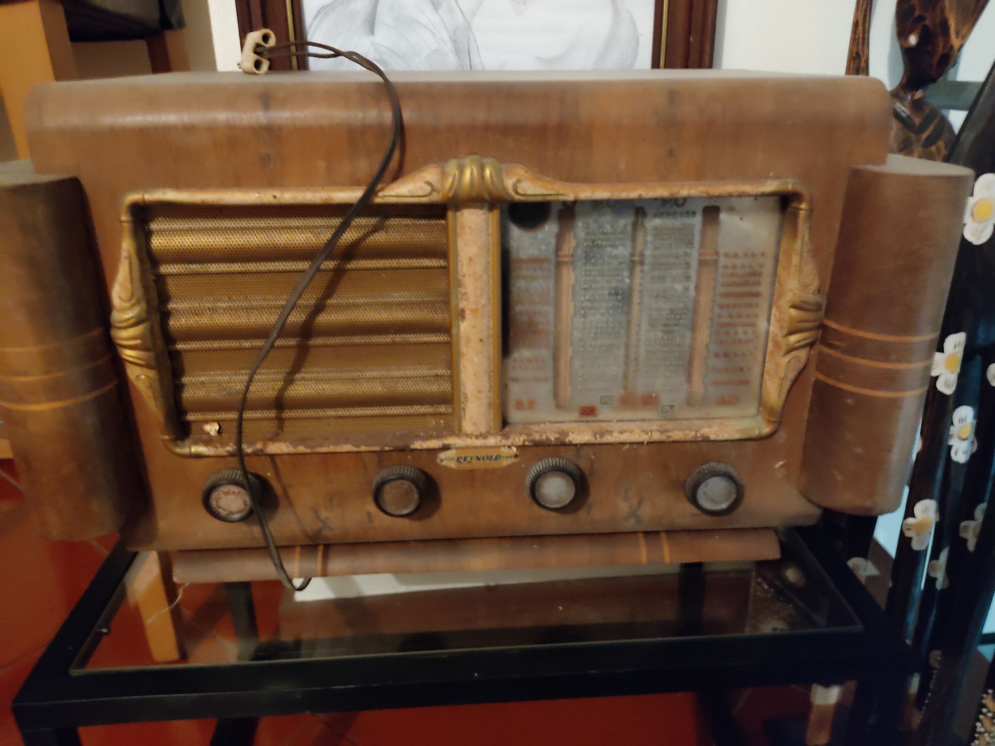 Radio reynold antigo