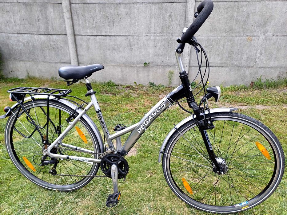 Rower Trekkingowy PEGASUS SOLERO LIGHT Koła 28 Cali Rama 49 cm 19 Cali