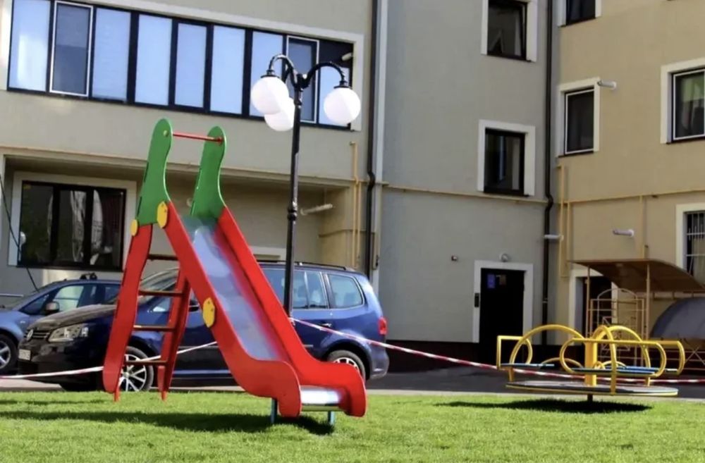 ЦЕНТР!Продаж простороі та світлої 2 кім квартири!