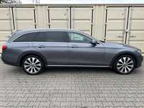 Mercedes-Benz Klasa E Multibeam LED Apple Carplay kamery 360 distronic / szyberdach