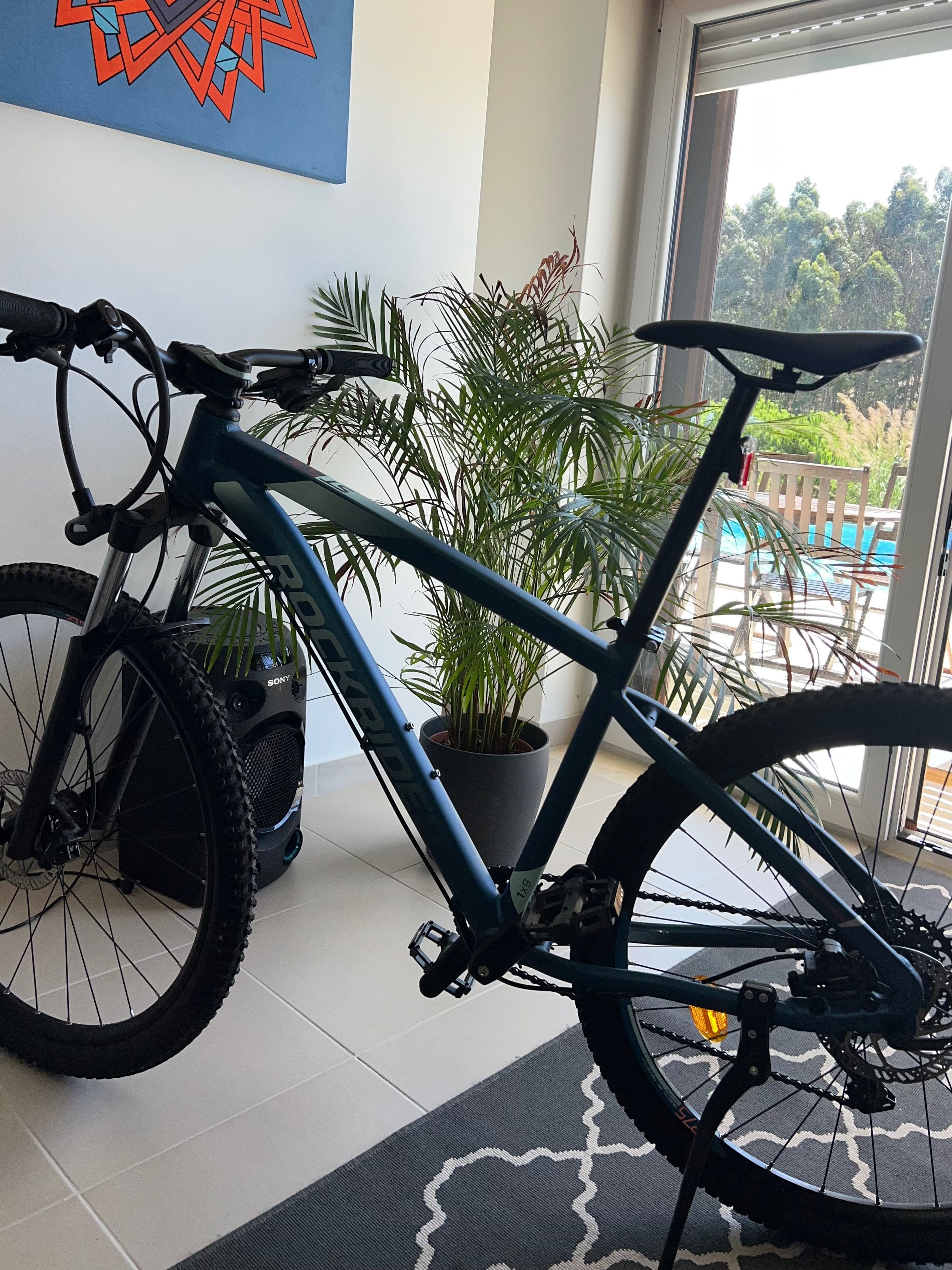 Bicicleta Rockrider ST530 Rosa 27,5
